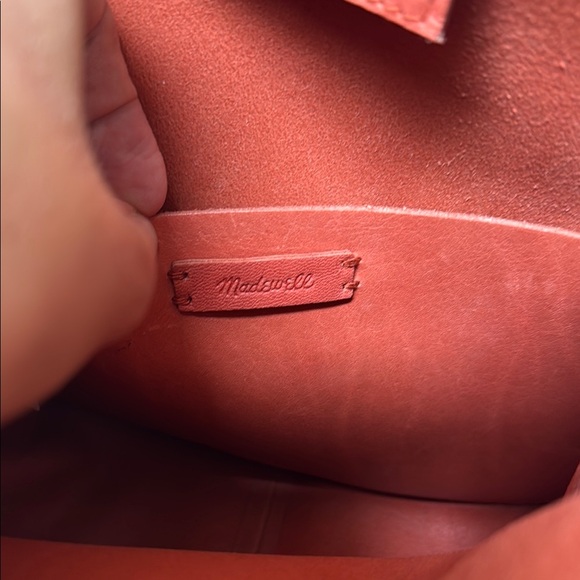 Madewell Purse - Picture 4 of 6